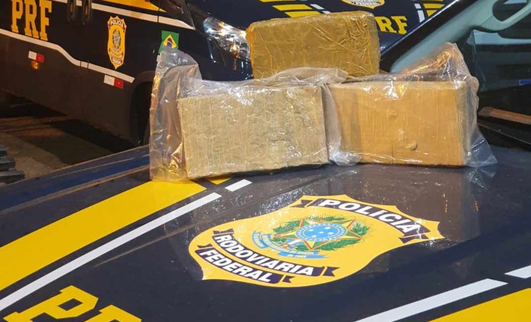 PRF apreende mochila com cocaína e maconha em ônibus que saiu de Rio Branco para Porto Velho