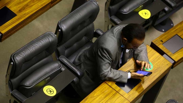 Sem aumento considerável da população, Acre mantém mesmo número de deputados federais em 2026