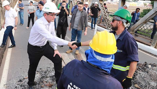 Gladson Cameli inspeciona obras de reforço na ponte Juscelino Kubitschek
