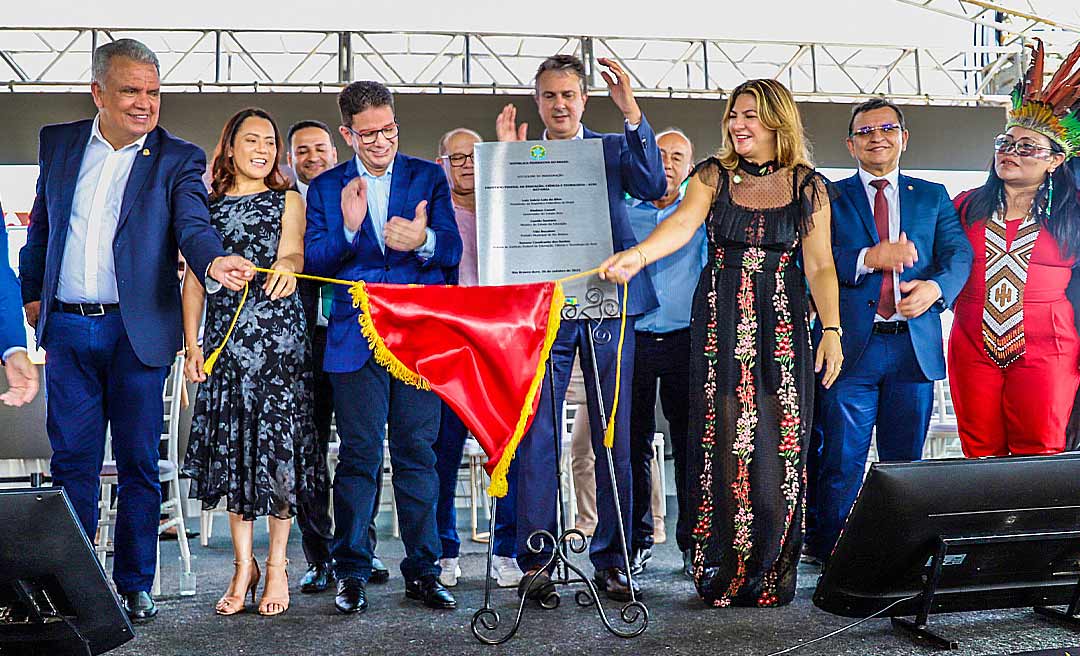 Em agenda com a presença de Gladson, Petecão e Bocalom, ministro da Educação do governo Lula inaugura nova sede do Ifac em Rio Branco