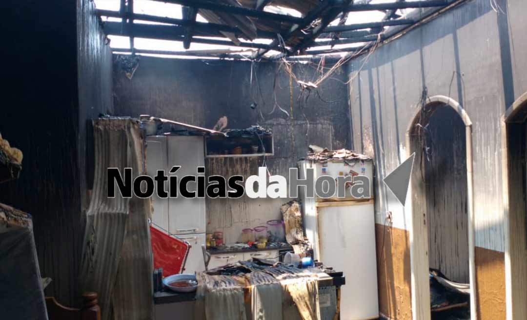 Quarteirão pega fogo no João Eduardo e por pouco não termina em tragédia