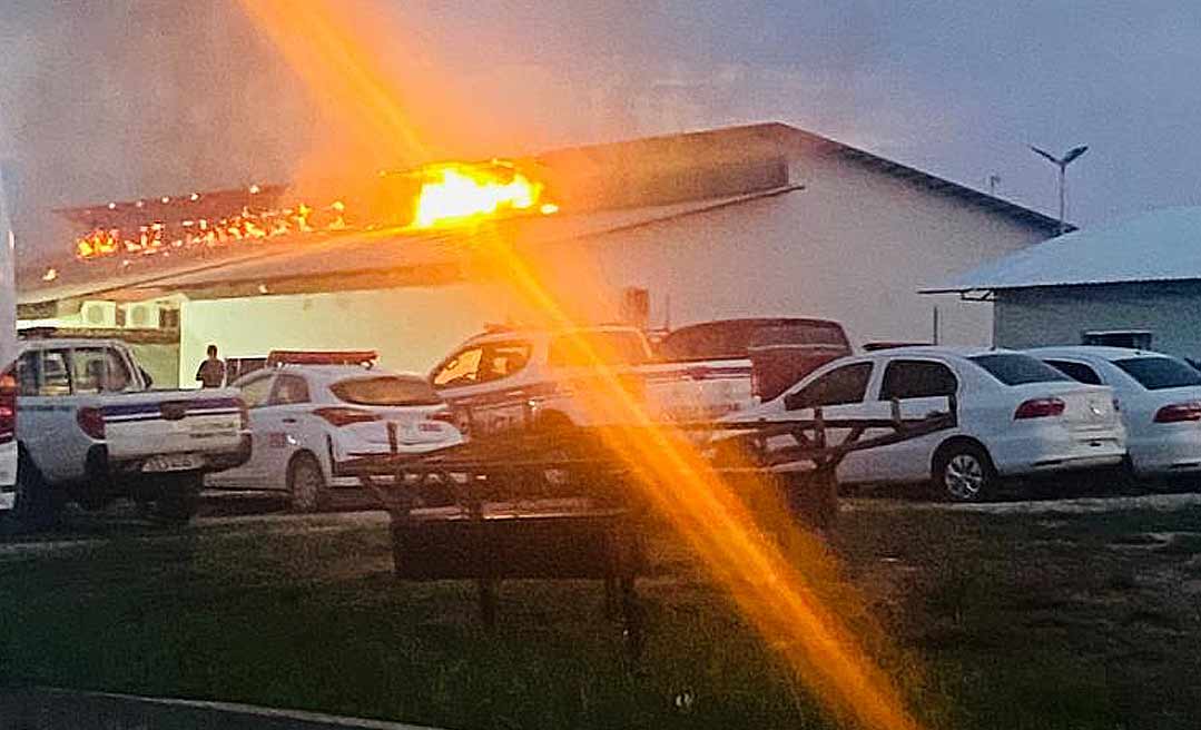 Incêndio atinge imóvel no Centro Integrado de Segurança Pública em Rio Branco