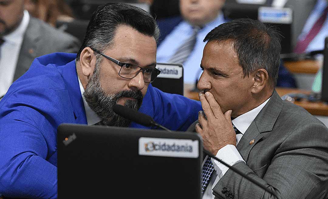 Com votos favoráveis de Alan Rick e Márcio Bittar, Senado aprova PEC que limita poderes do STF