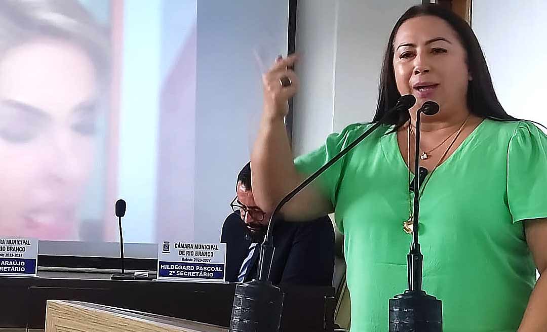 Após criticar vereador, Elzinha Mendonça se compadece do drama de Ana Hickmann