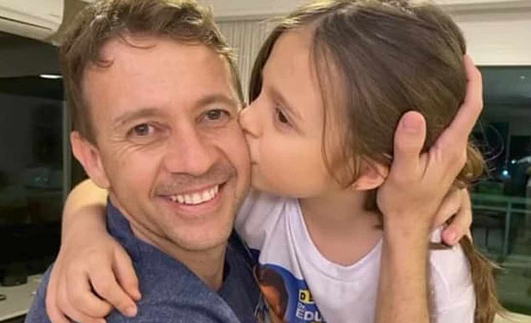 Filha de Eduardo Velloso é extubada em São Paulo; criança segue na UTI