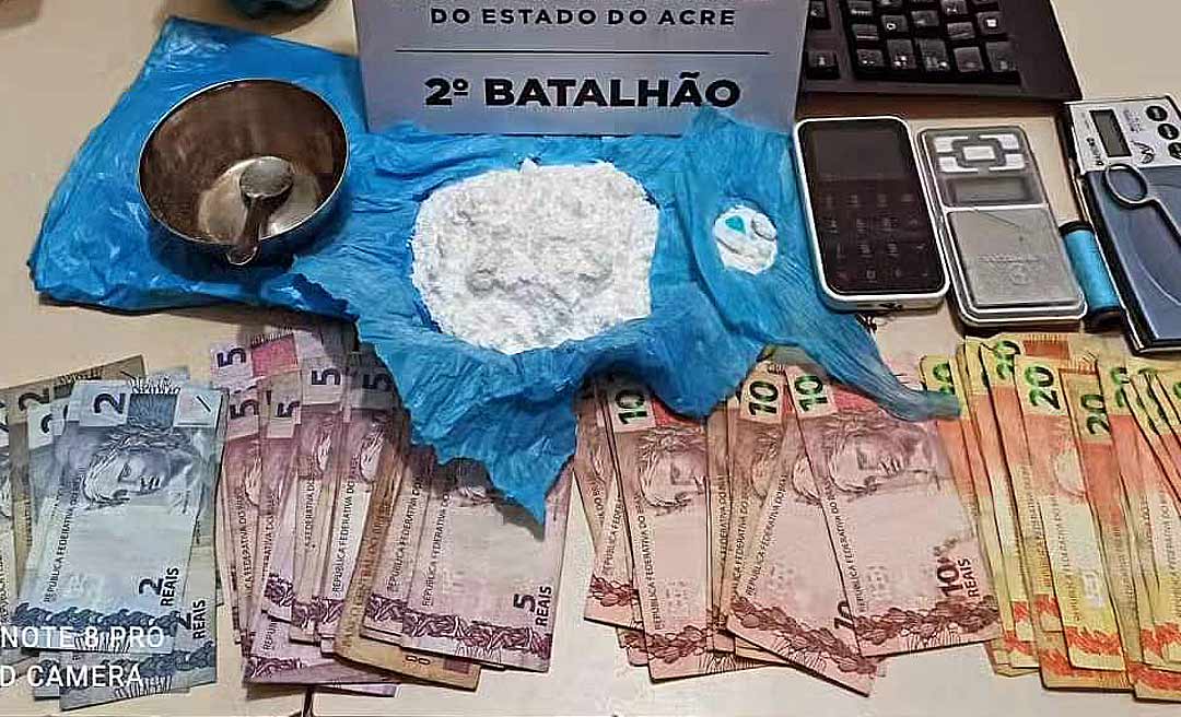 Polícia Militar fecha boca de fumo comandada por menor de idade no bairro Quinze