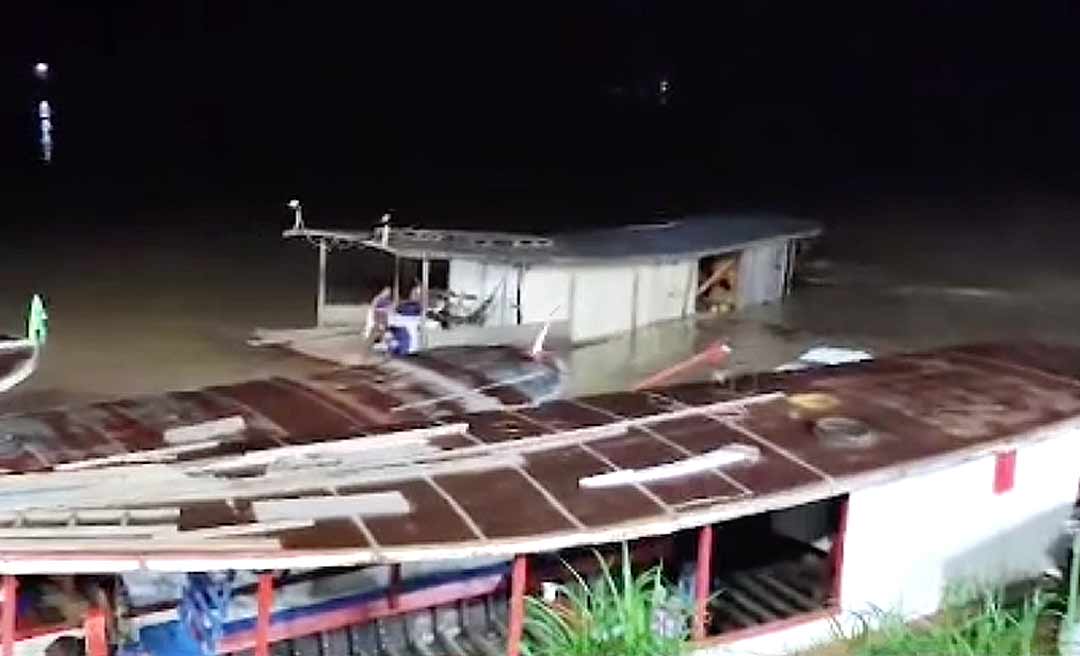 Batelão naufraga no Rio Envira, com destino a Feijó; veja o vídeo