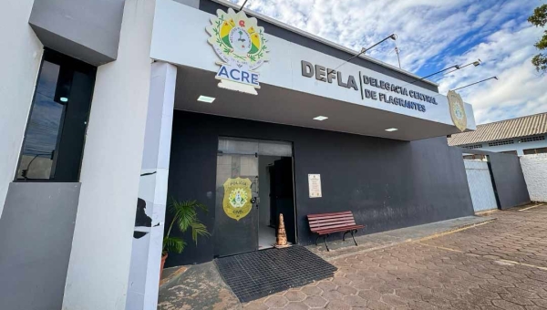 Em menos de 24 horas parte dos serviços na Delegacia de Flagrantes são retomados