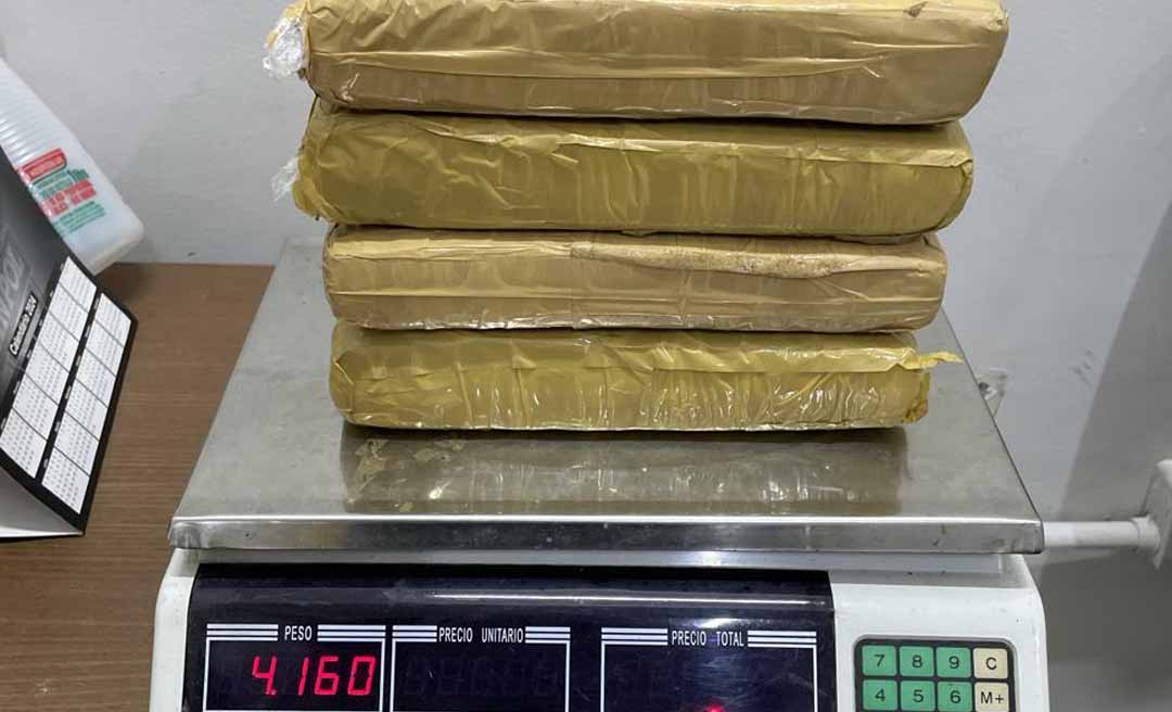 Mulher é presa após tentar enviar por transportadora mais de quatro quilos de droga escondida em poltrona