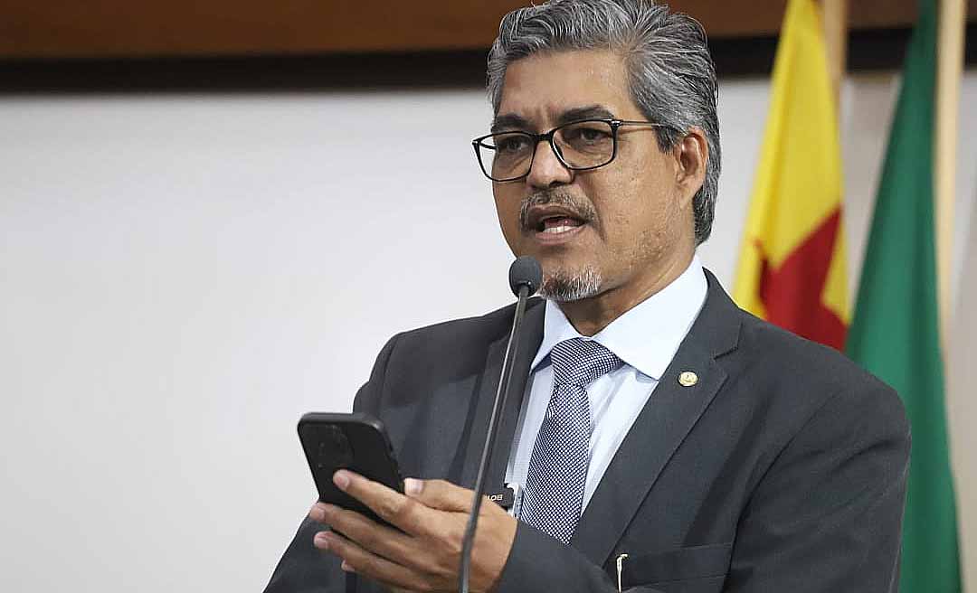 Edvaldo Magalhães sai em defesa da convocação dos aprovados do concurso da Saúde e diz que há previsão para segunda quinzena de abril