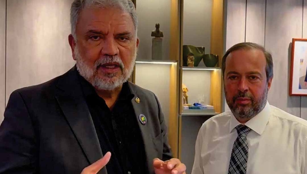A pedido do senador Petecão, o ministro de Minas e Energia irá ao Acre para anunciar ações do ‘Programa Luz para Todos’