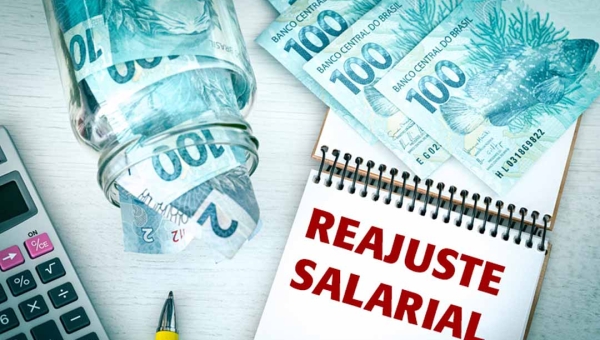 Com feriadão santo a perder de vista, deputados encerram sessão mais cedo e aprovam reajuste de 4,5% para servidores do MPAC