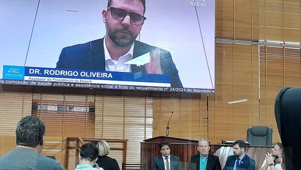 Assessor da Ebserh, que vai gerir a Fundhacre, diz que não haverá mudanças na vida dos servidores, mas reconhece contrato CLT para novas contratações