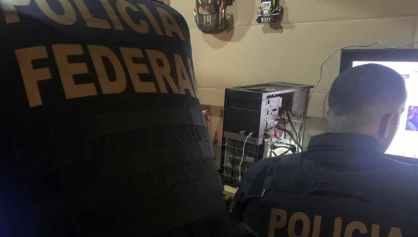 PF prende técnico de informática em Rio Branco acusado de armazenar conteúdo pornográfico infantil