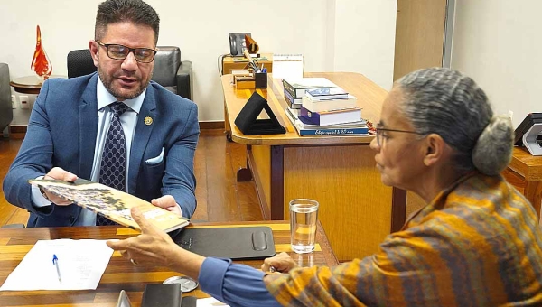 Marina recebe Gladson no Ministério do Meio Ambiente e reforça parceria com o Acre