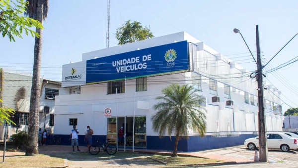 Edital do concurso efetivo do Detran do Acre tem retificação; veja