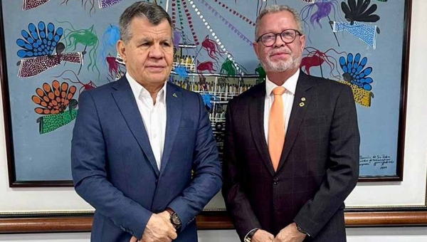 Para discutir desenvolvimento econômico do Acre, Afonso Fernandes se reúne com superintendente da Suframa