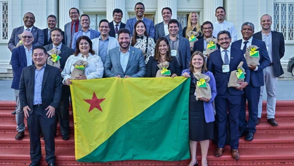 Gladson recebe presidentes dos conselhos regionais de Engenharia e Agronomia do Norte e Nordeste e debate infraestrutura