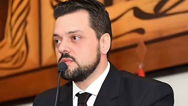 Guilherme Pulici é reeleito para a presidência do Sindmed-AC com 96% dos votos