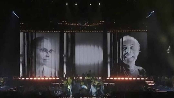 Marina Silva aparece em telão ao lado de figuras históricas em show de Madonna no Rio