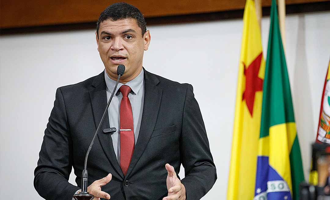 Deputado Pablo Bregense tem direito de dirigir suspenso por embriaguez ao volante