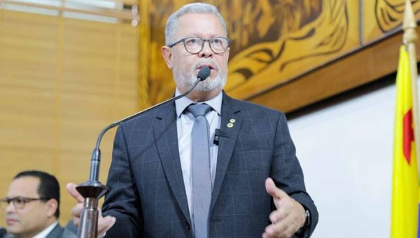 Afonso Fernandes diz que 48% das crianças de 0 a 3 anos estão fora das creches no Acre