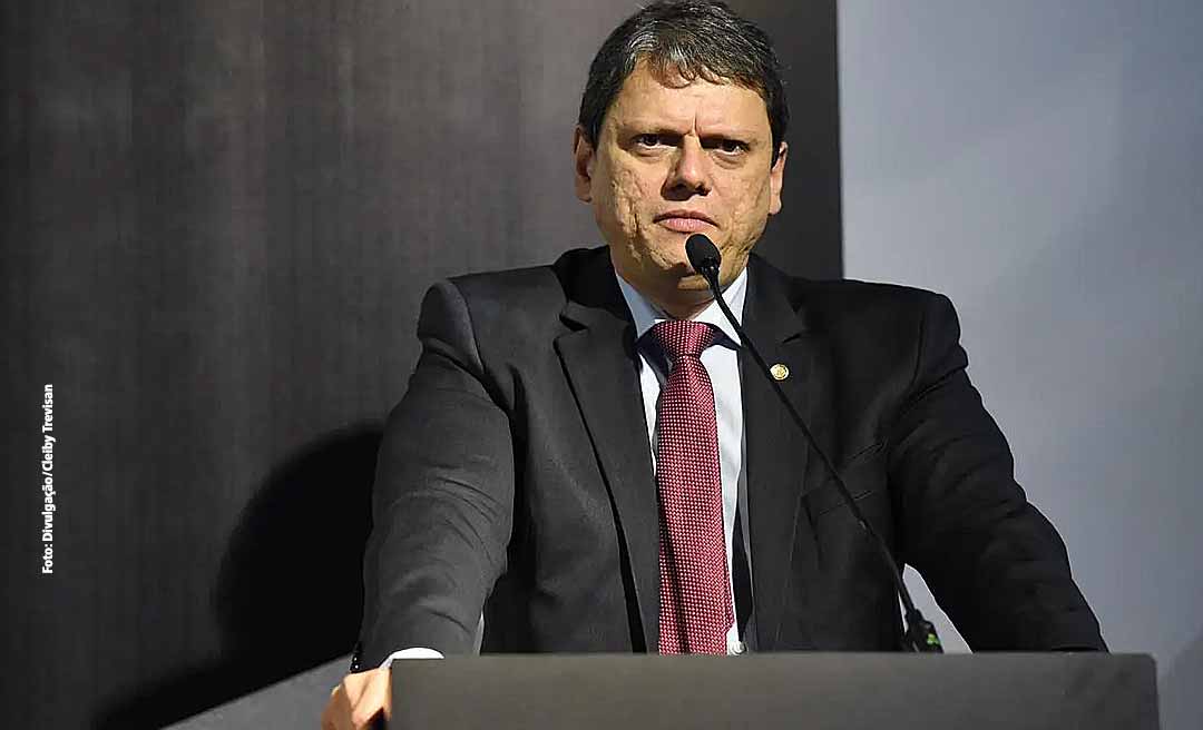 Traindo a própria casa