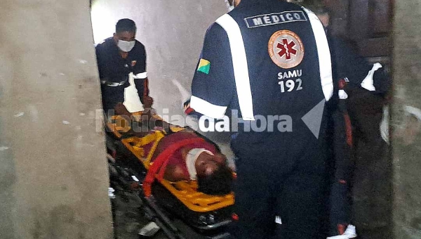 Mulher é brutalmente espancada por membro de facção criminosa em Rio Branco