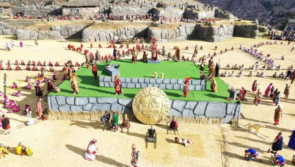 Inti Raymi: A magnífica Celebração do Sol em Cusco