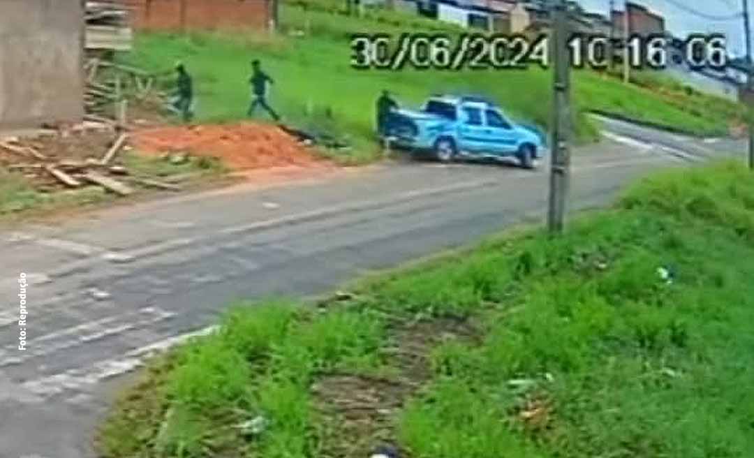 Furto no Bom Sucesso: meliantes levam material de construção em plena luz do dia; veja vídeo