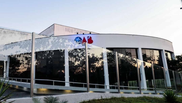 OAB/AC abre apuração para coibir o exercício ilegal de atividades exclusivas da advocacia