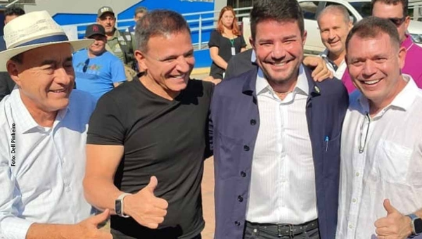 Gladson manda recado a aliados que fazem “corpo mole” pela pré-candidatura de Bocalom: “Não vou obrigar ninguém, mas cada um tem sua consciência”