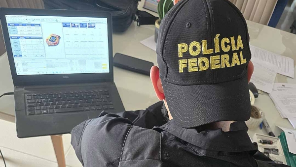 Homem é preso pela PF no interior do Acre por compartilhar e armazenar material com imagens de abuso sexual infantojuvenil
