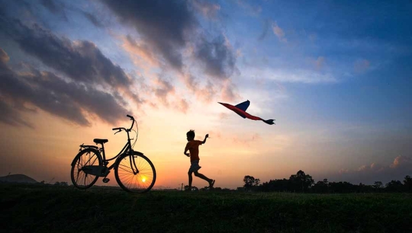 Energisa registra mais de 30 acidentes com pipas na rede elétrica em 2024