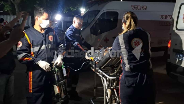 Homem é ferido no rosto após tentativa de homicídio por arma branca na região do Calafate