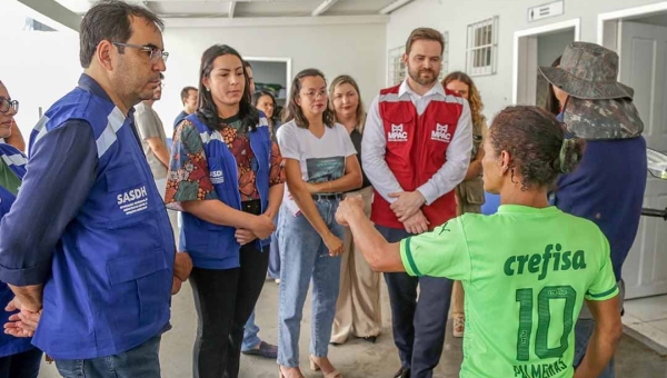 Prefeitura, MPAC e MDHC articulam melhorias na assistência às pessoas em situação de rua