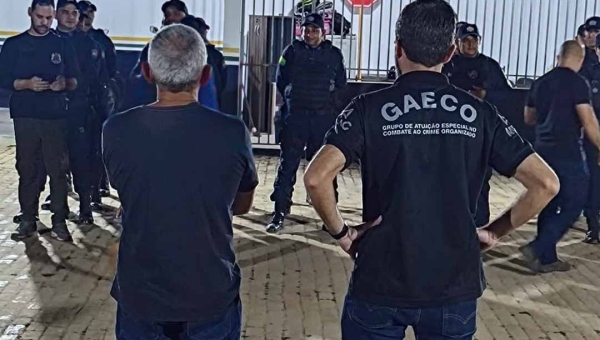 Operação Red Flag cumpre 31 mandados de prisão e busca e apreensão contra membros de facção