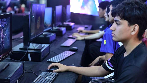 Governo do Acre e Prefeitura de Rio Branco abrem competições de games com torneio início de Free Fire