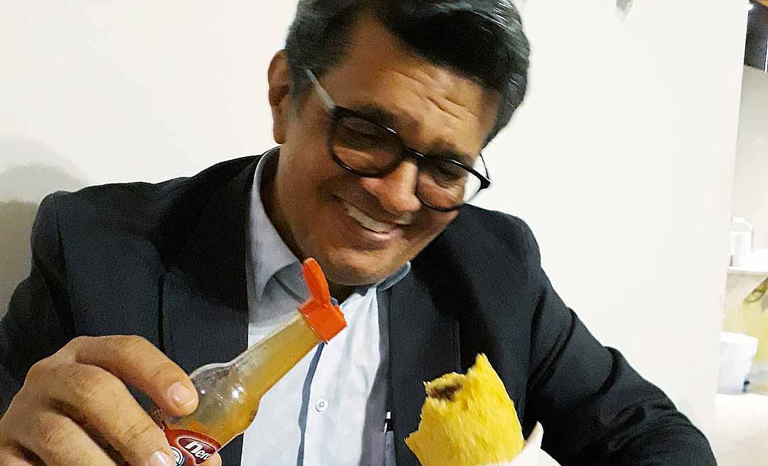 Antônio Klemer faz venda antecipada de novo livro de Acreanês na Internet