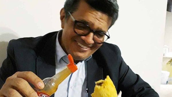 Antônio Klemer faz venda antecipada de novo livro de Acreanês na Internet