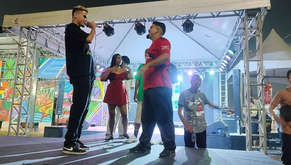"Improviso" no Espaço Sebrae: Batalha de Rap chama atenção do público na 2ª noite da Expoacre 2024