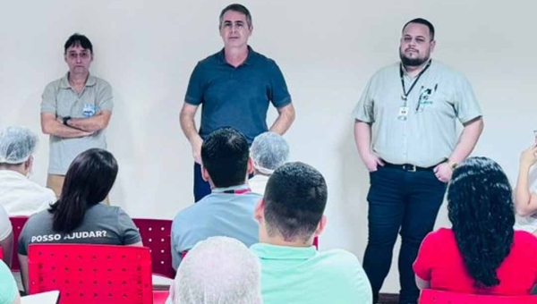 Marcus Alexandre reforça apoio ao setor comercial e empresarial durante visita a supermercados