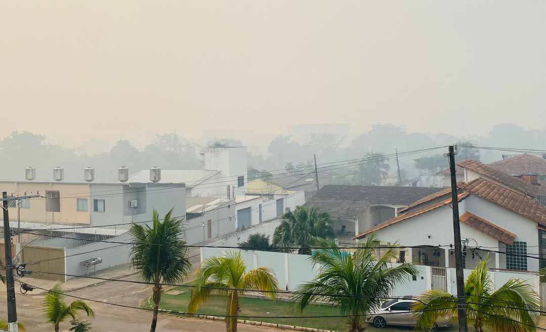 Rio Branco amanhece coberta por fumaça; situação se torna cada vez mais preocupante