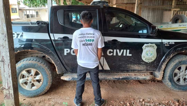 Mesário é preso acusado de distribuir santinhos em seção eleitoral de Santa Rosa