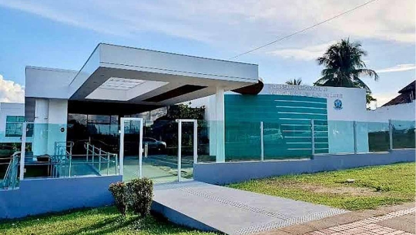 CRM-AC emite nota contrária à nova lei que permite suturas simples por enfermeiros