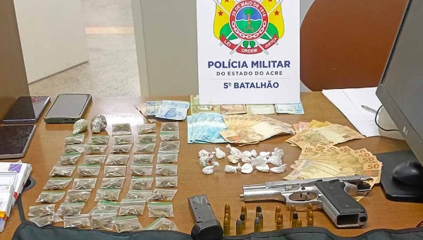 Polícia Militar prende dois homens por tráfico de drogas e porte ilegal de arma em Brasiléia