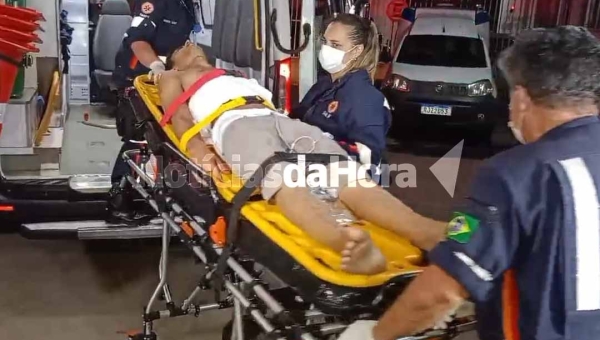 Adolescente de 17 anos é baleado em tentativa de homicídio no bairro Recanto dos Buritis