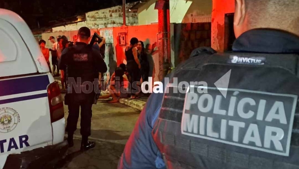 Homem é executado a tiros enquanto estava com criança de colo em Rio Branco