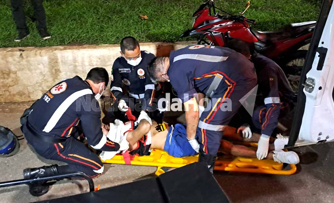 Com sinais de embriaguez, motociclista sofre graves ferimentos após acidente na Avenida Ceará