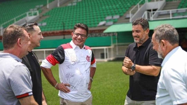 Doação de alimentos e brinquedos garante ingresso para o amistoso entre Flamengo e Santa Cruz
